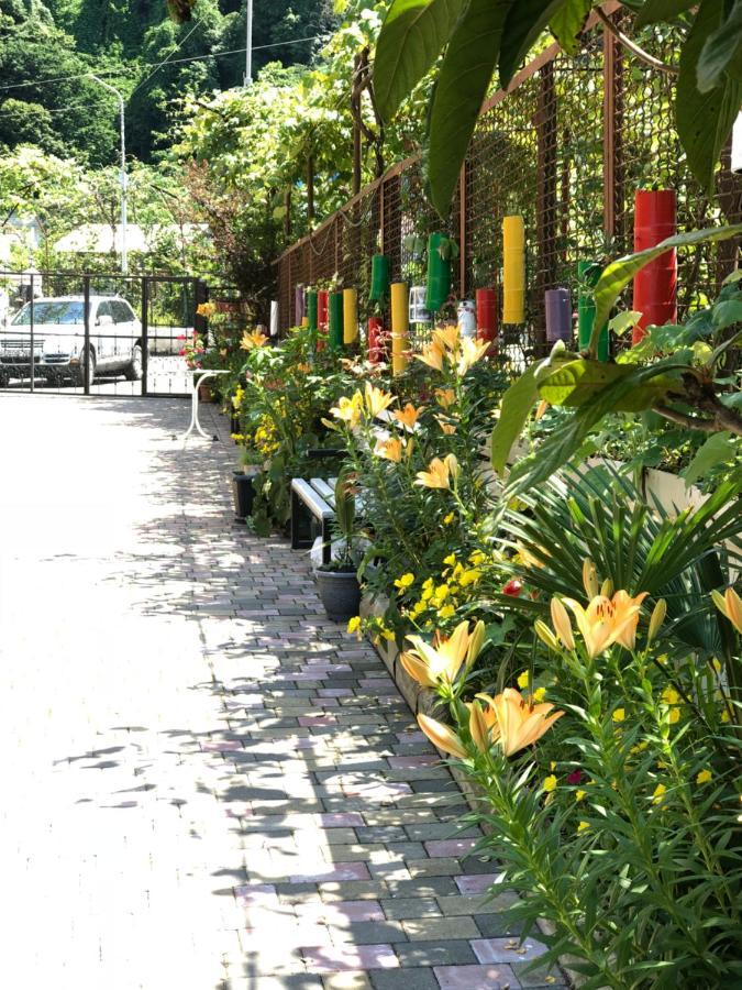 Deluxe Guest House Kvariati Bagian luar foto