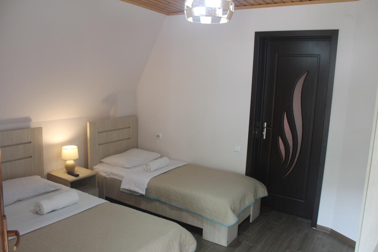 Deluxe Guest House Kvariati Bagian luar foto